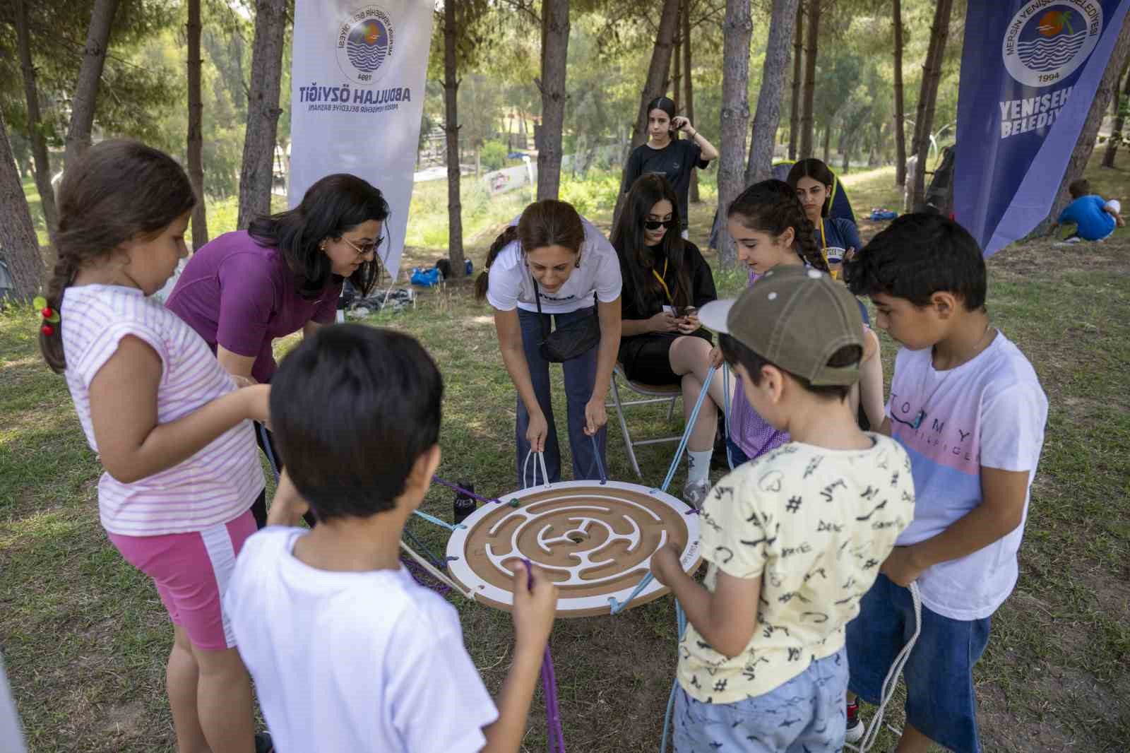 Tarsus Gençlik Kampı, bu kez bilimsel etkinliğe ev sahipliği yaptı
