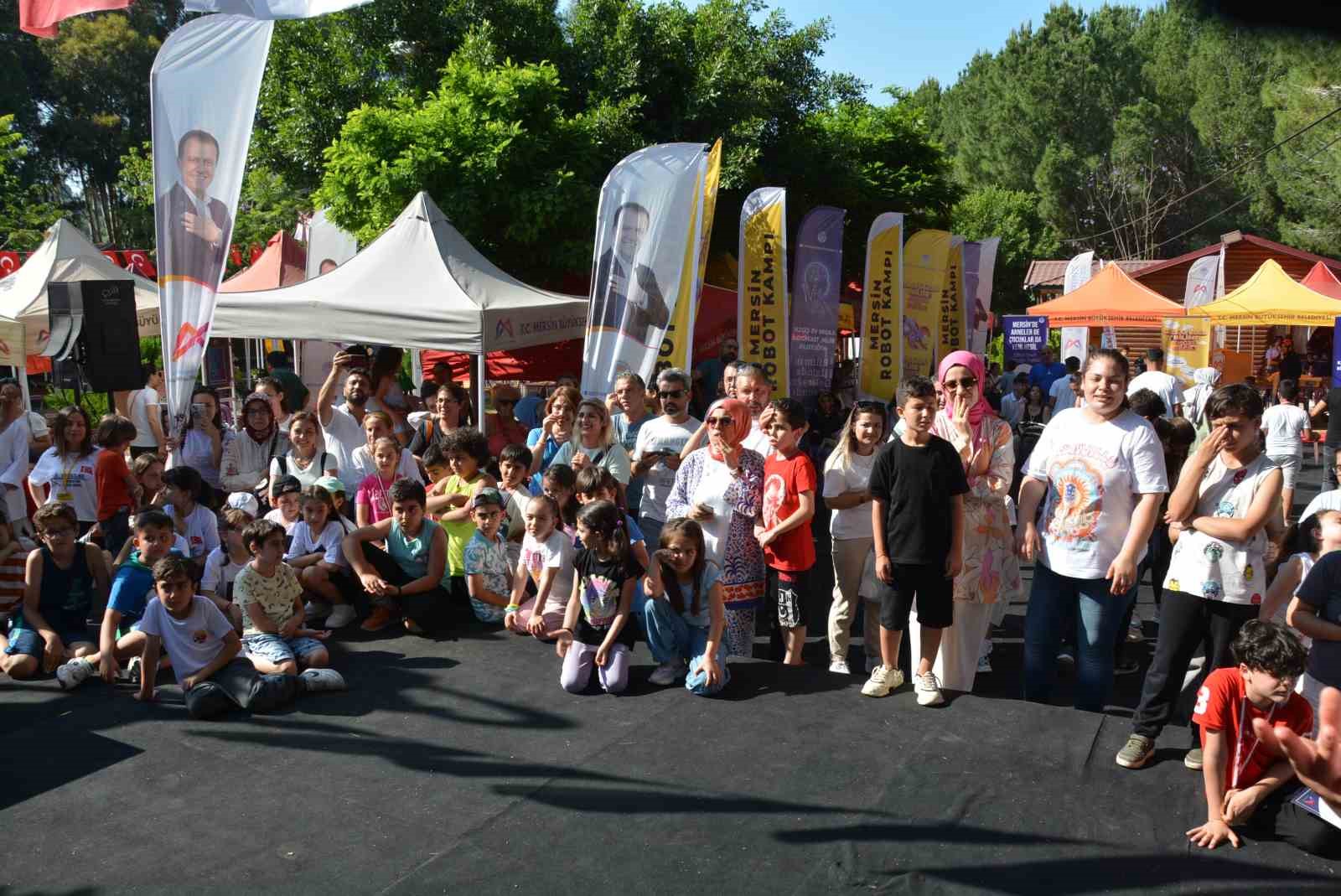 Tarsus Gençlik Kampı, bu kez bilimsel etkinliğe ev sahipliği yaptı
