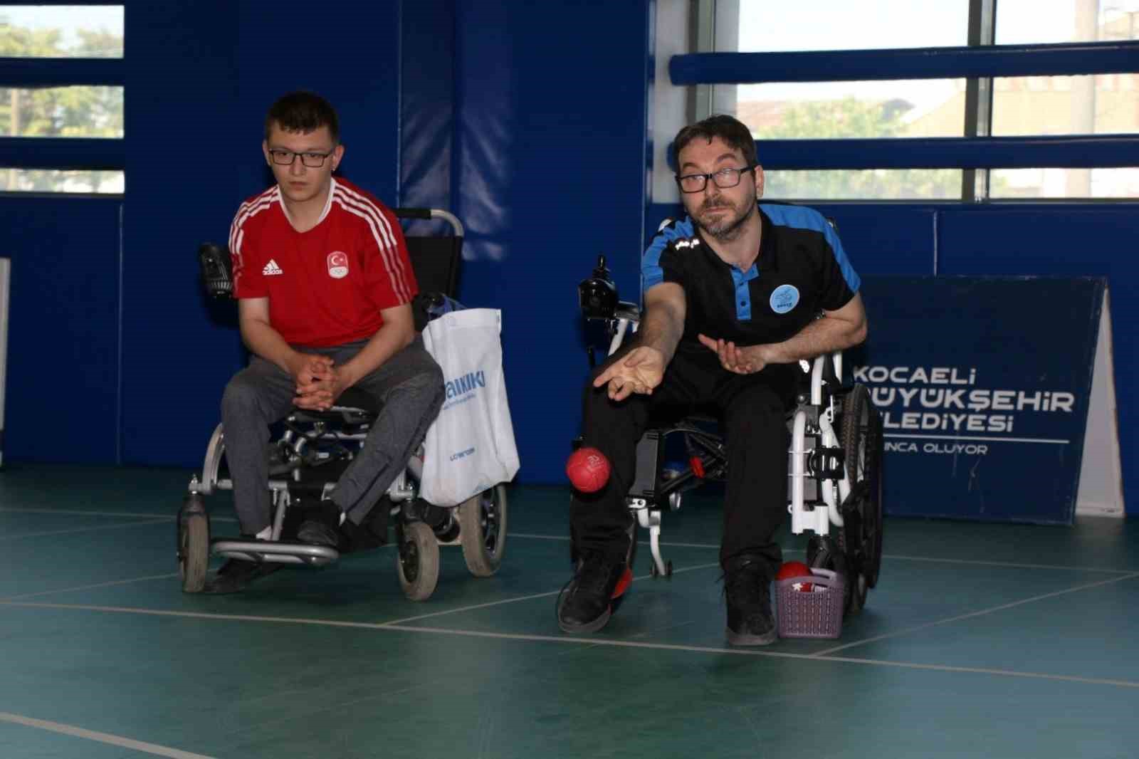 Boccia turnuvasının şampiyonu Bağcılar oldu
