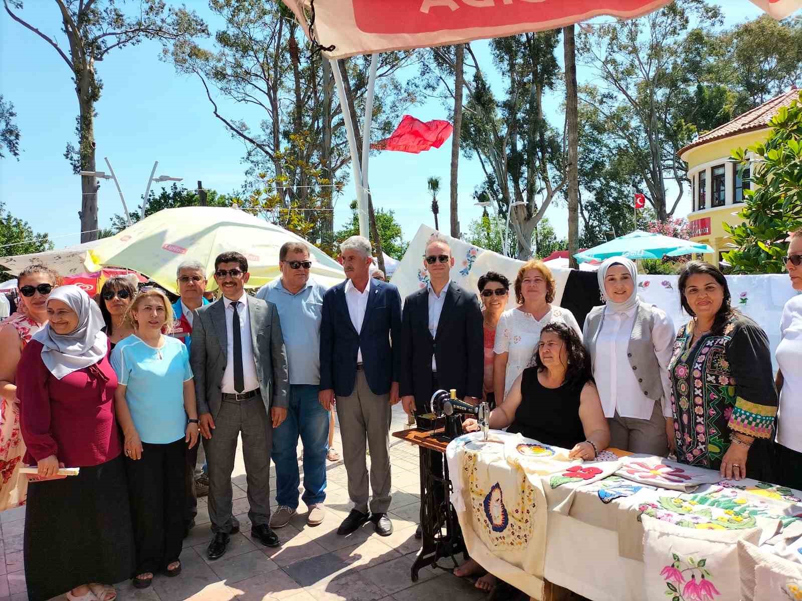 Köyceğiz’de Hayat Boyu Öğrenme Haftası sergi açılışı ile başladı
