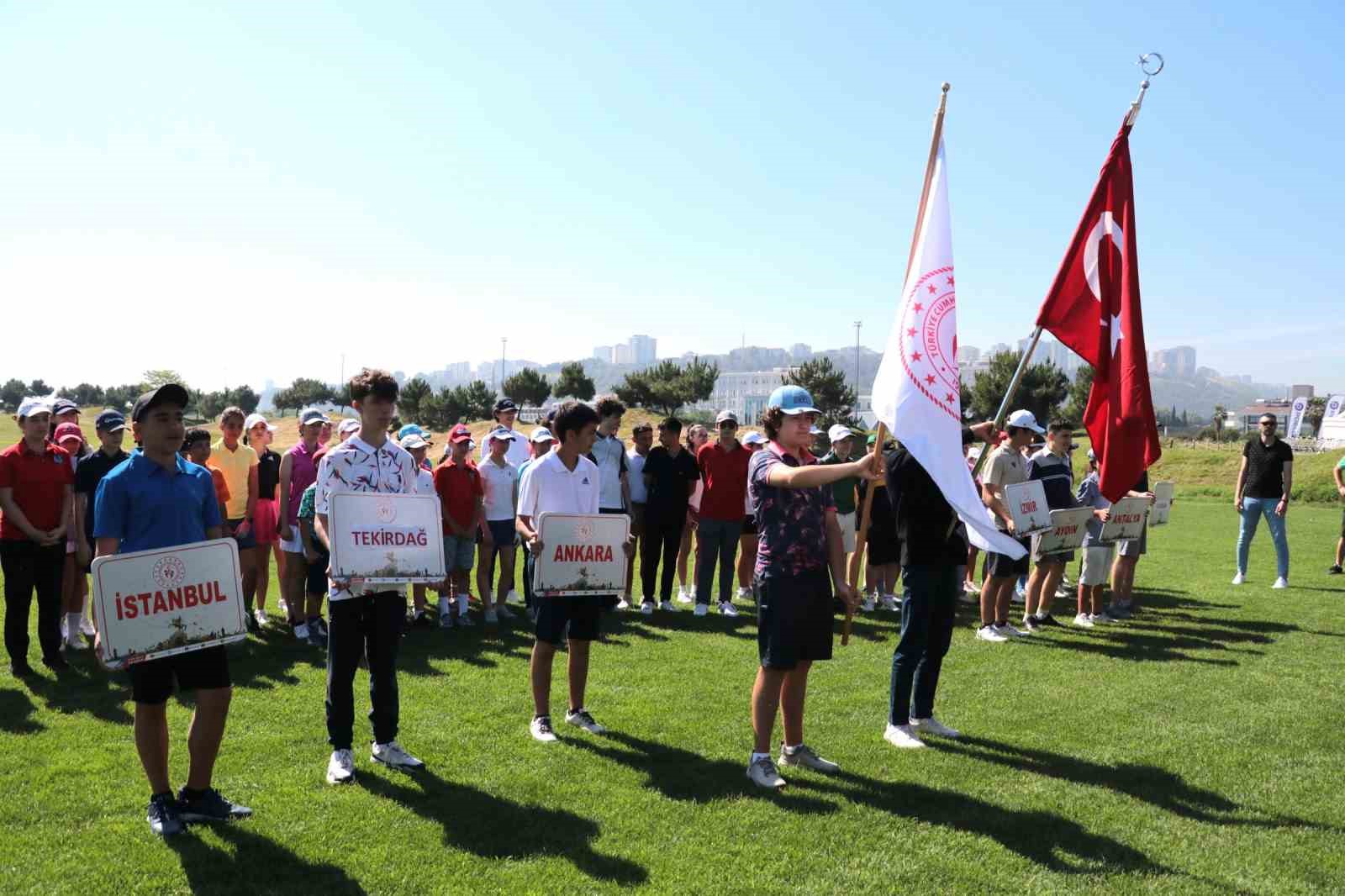 Okul Sporları Golf Türkiye Şampiyonası başladı
