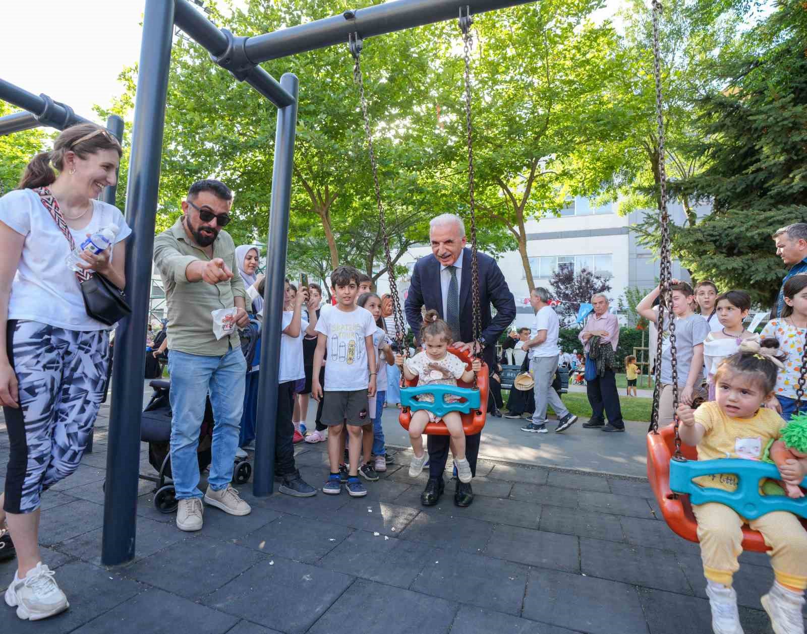 Çocukların heyecanla beklediği Ümraniye Çocuk Festivali başladı
