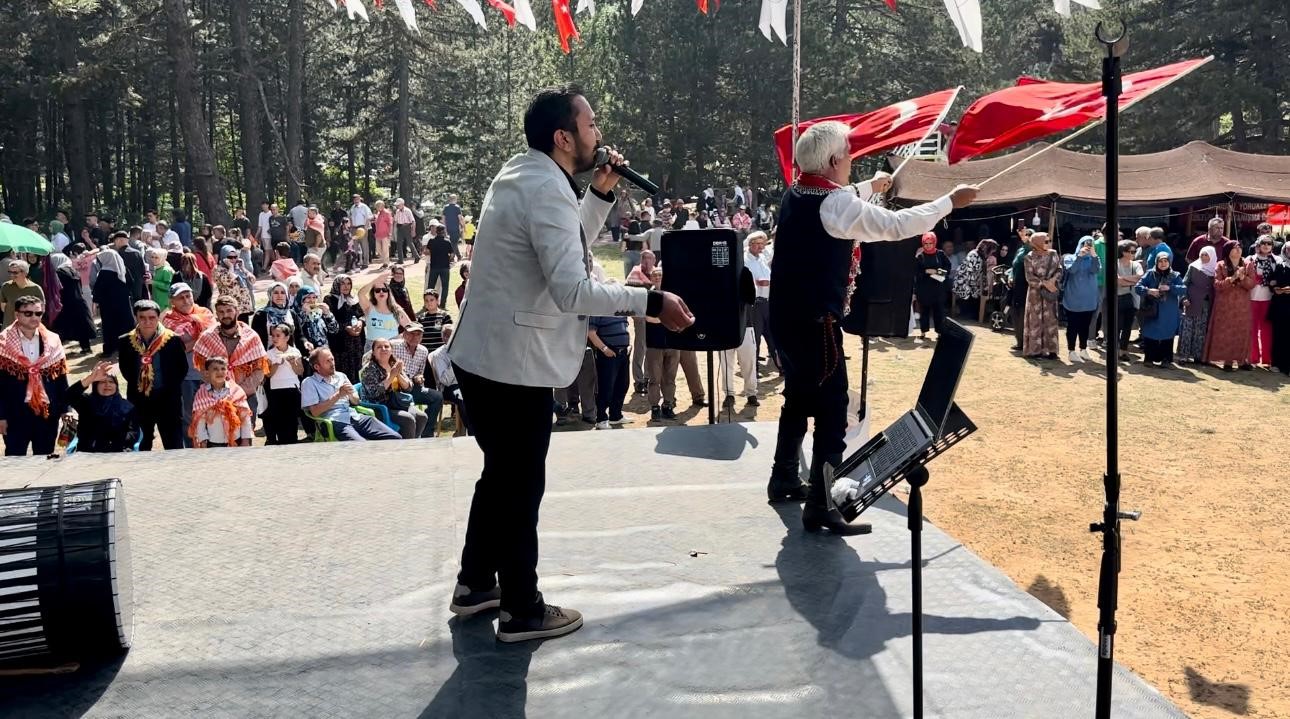 Simav Gölcük Yaylasında ilk kez Yörük Şenliği düzenlendi
