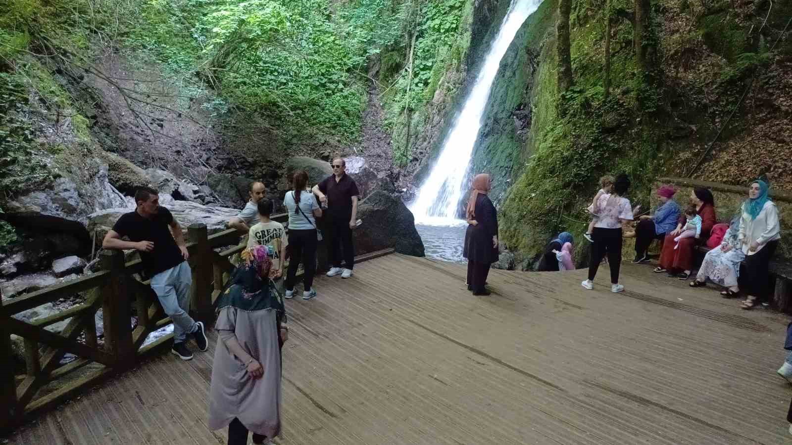 Şelaleler stresten uzaklaştırıyor
