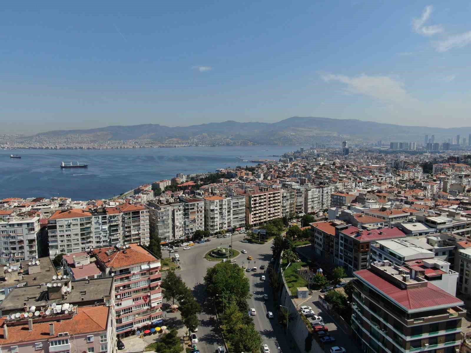 İzmir’de eski evlerin bile kira fiyatları piyasanın üzerinde
