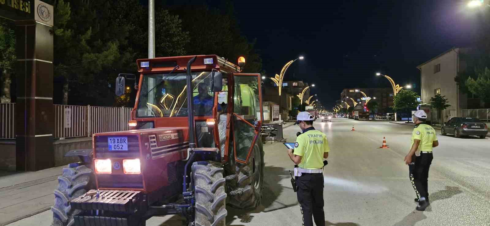 Alaca polisinden huzur ve asayiş uygulaması
