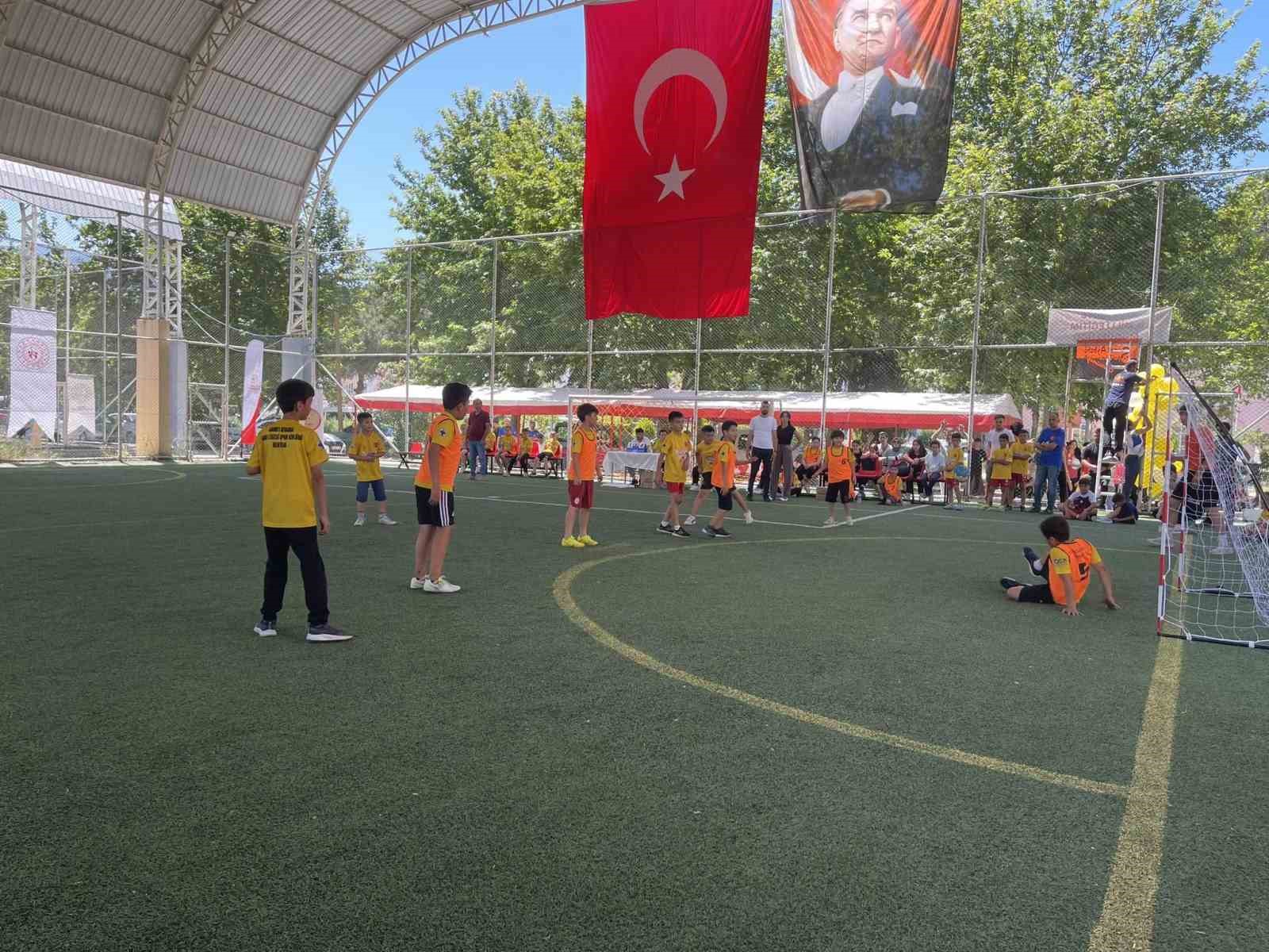 Osmaniye’de “Havalı Hentbol Fıstıkları” turnuvası düzenlendi
