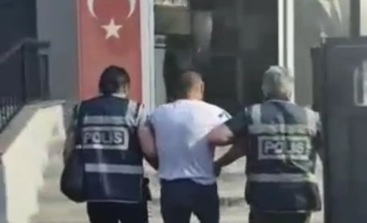 İzmir’de mayıs ayında 12 aranan şahıs yakalandı
