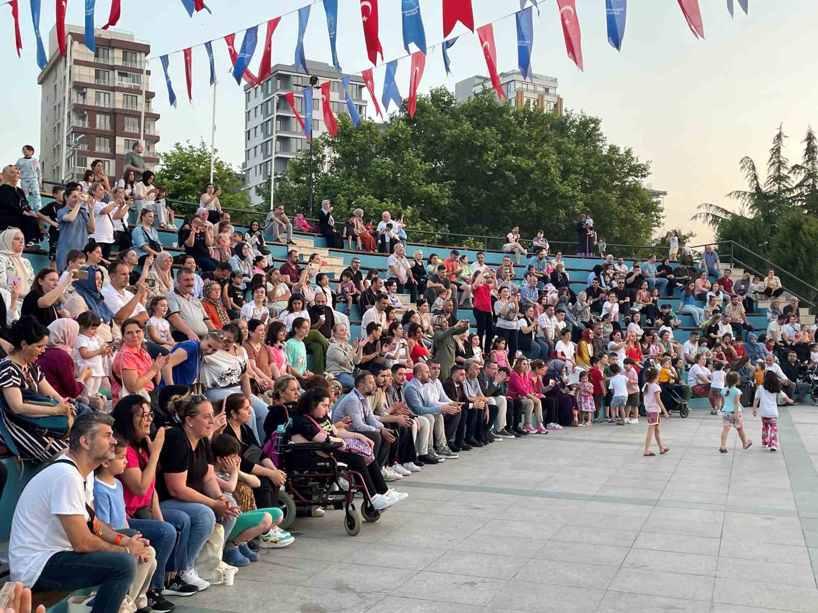 ‘Uluslararası Masal İstanbul’ Festivali beşinci yaşını Küçükçekmece’de kutluyor
