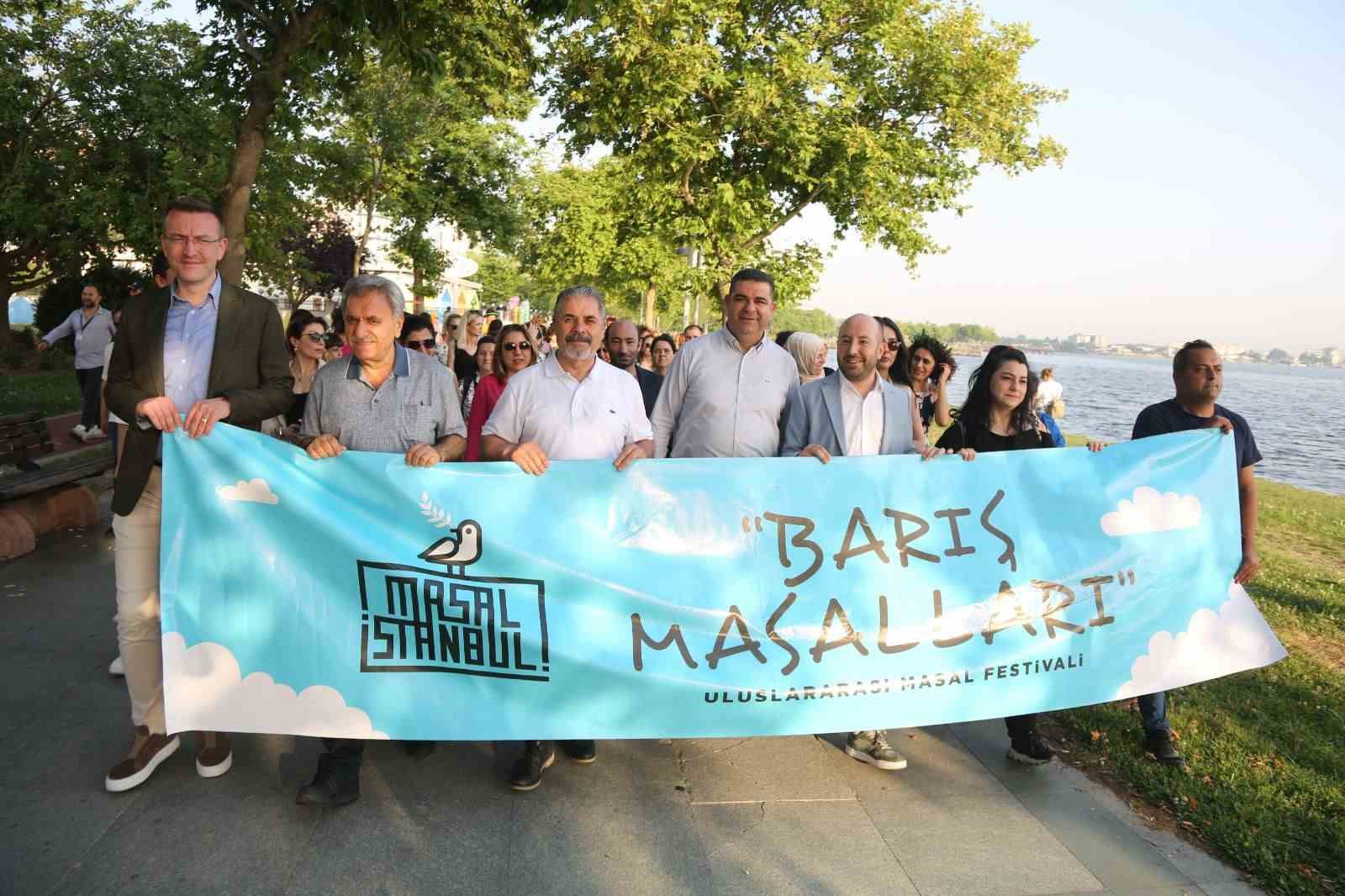 ‘Uluslararası Masal İstanbul’ Festivali beşinci yaşını Küçükçekmece’de kutluyor
