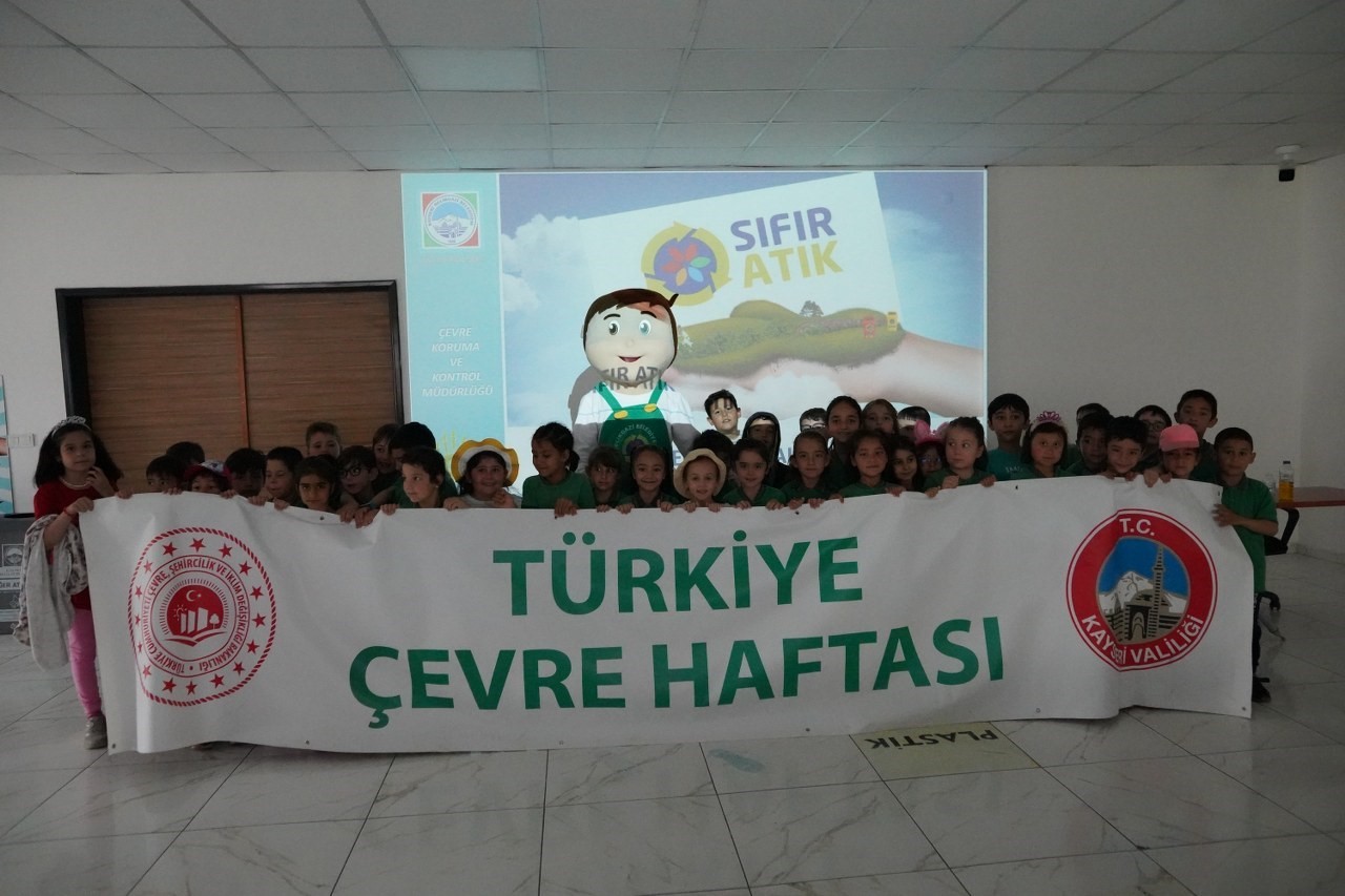 Melikgazi Belediyesi Çevre Haftasında farkındalık eğitimi düzenledi
