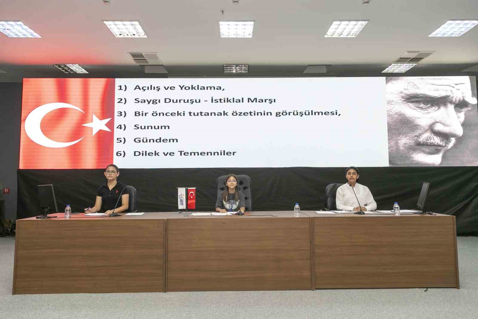 Mersin’de Çocuk Meclisi iklim değişikliğine dikkat çekti
