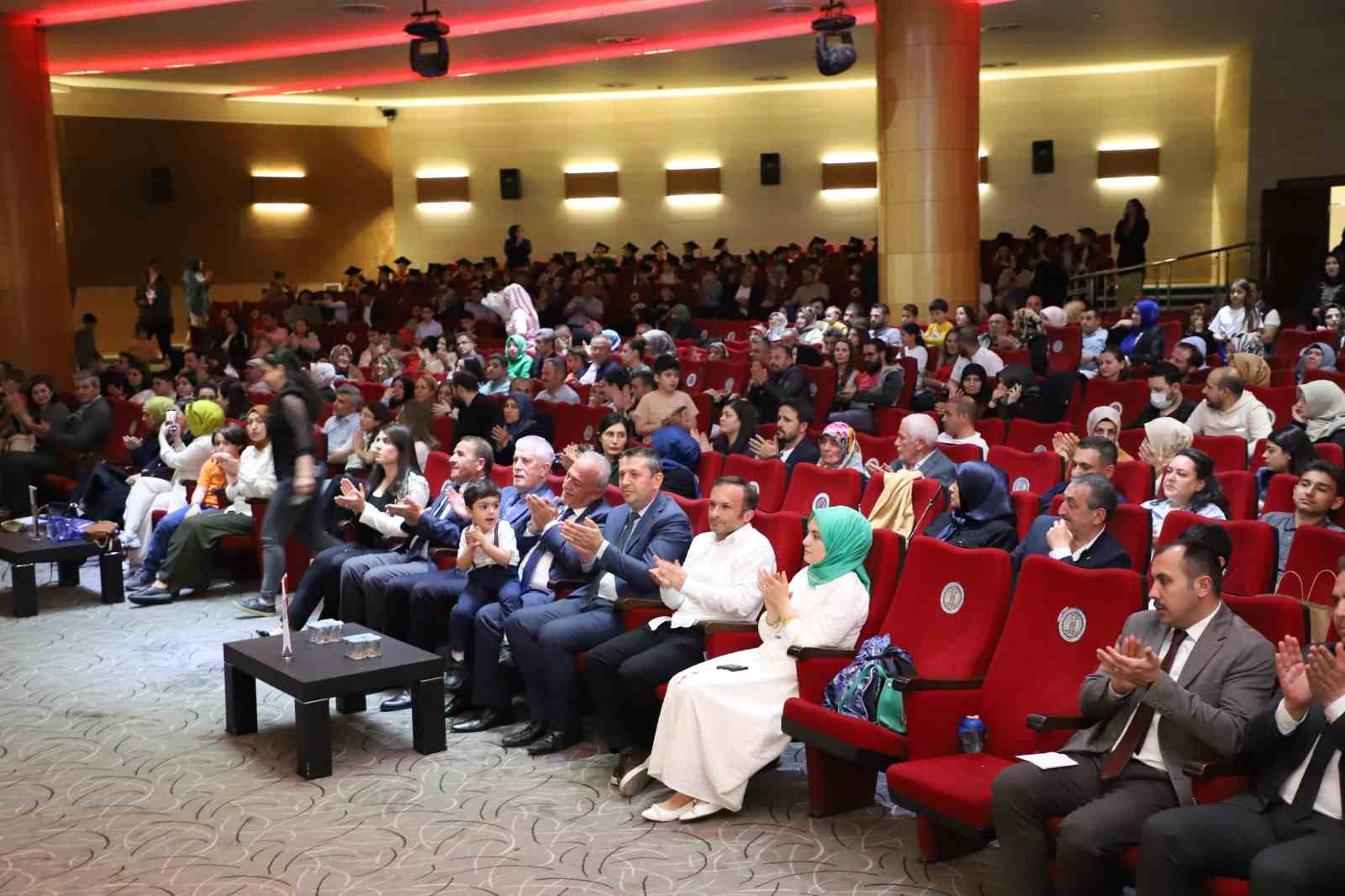 Anaokulu öğrencileri ilkokula yolcu edildi
