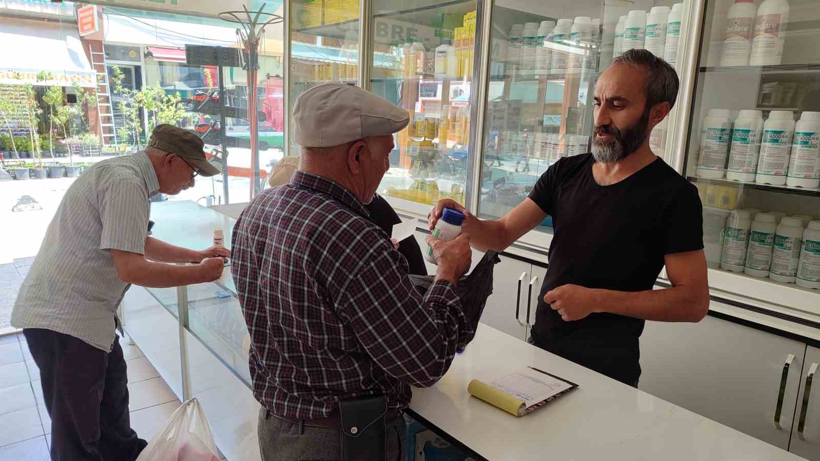 Tarihi Çarşıda Kurban Bayramı alışverişi hızlandı
