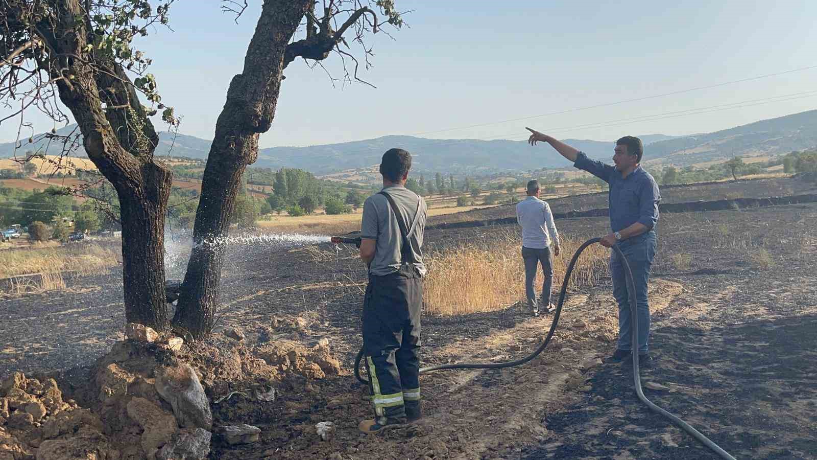 Yangınlar sonrası Manisa İtfaiyesinden ’Biçerdöver’ uyarısı
