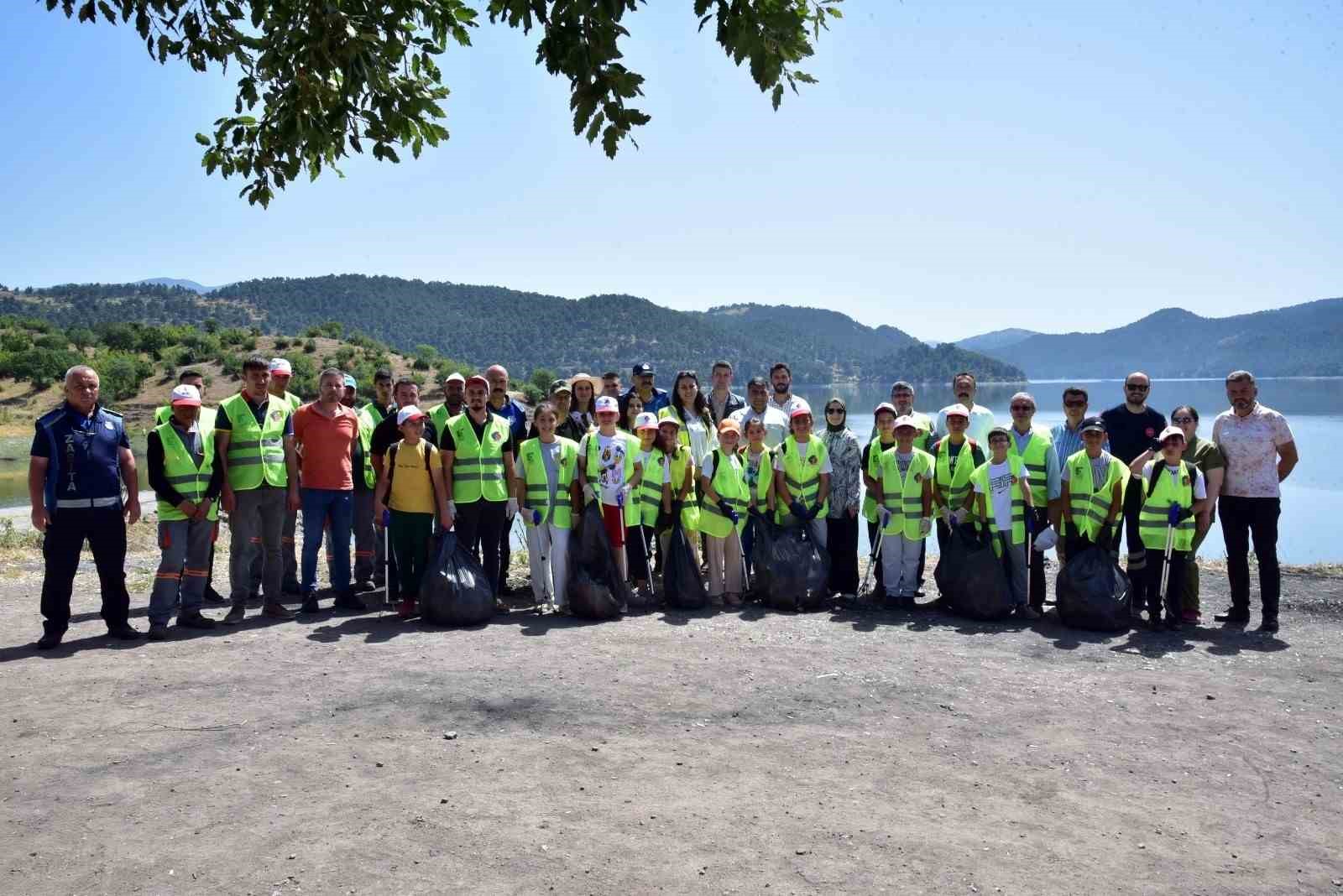 Sındırgı’da temiz çevre etkinlikleri gerçekleştirildi
