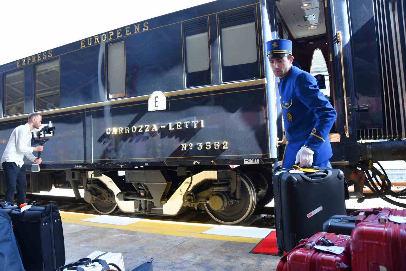 “Orient Express” İstanbul’da mehterle karşılandı
