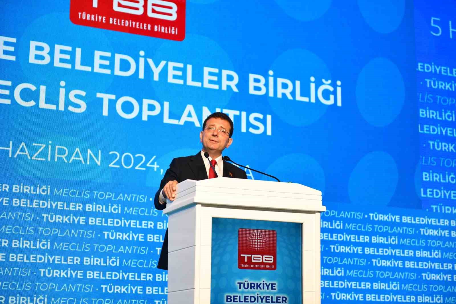 Ekrem İmamoğlu TBB Başkanı seçildi
