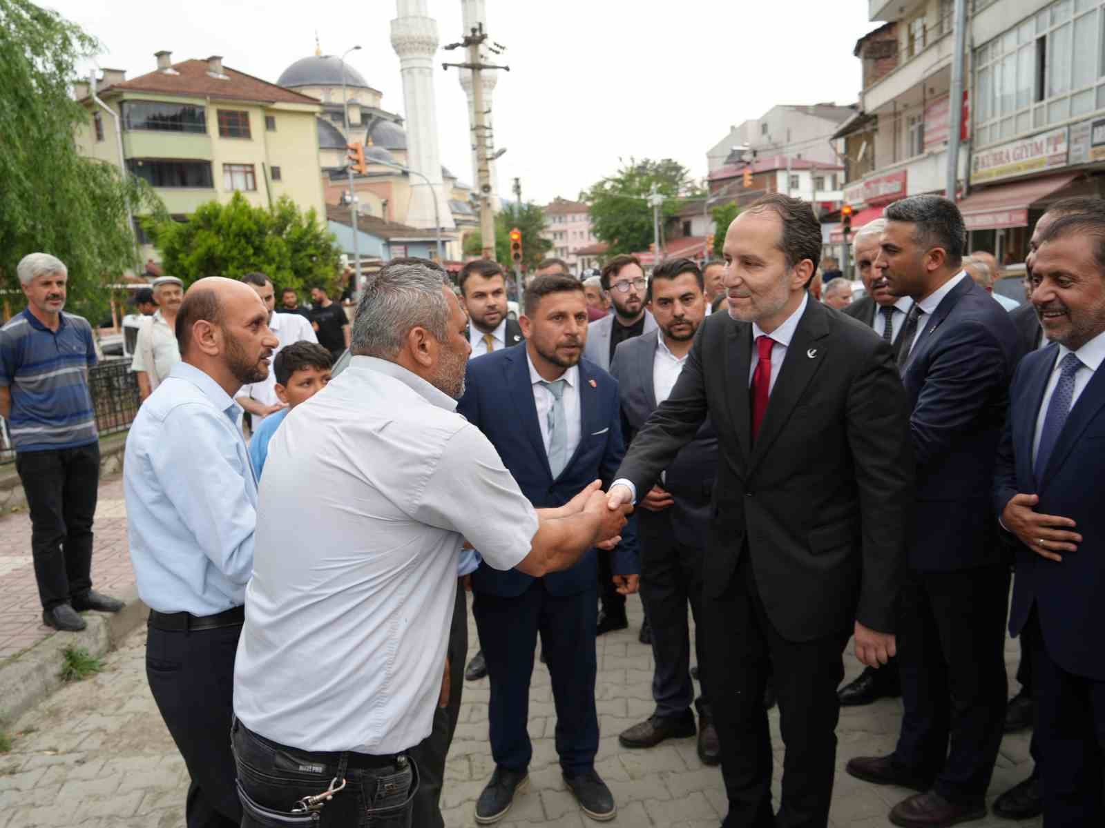 Yeniden Refah Partisi Genel Başkanı Erbakan: “Yeniden Refah Partisi, Türkiye’nin en hızlı büyüyen partisi olarak yoluna devam ediyor