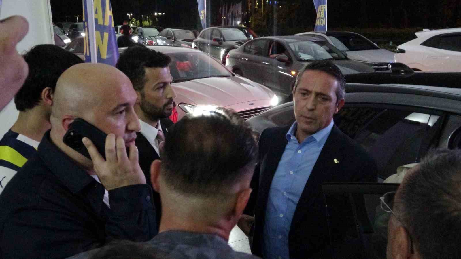 Ali Koç Antalya’da dernek ve kongre üyeleri ile buluştu
