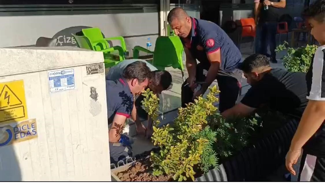 Saksının altına sıkışan ’Boncuk’ için seferber oldular
