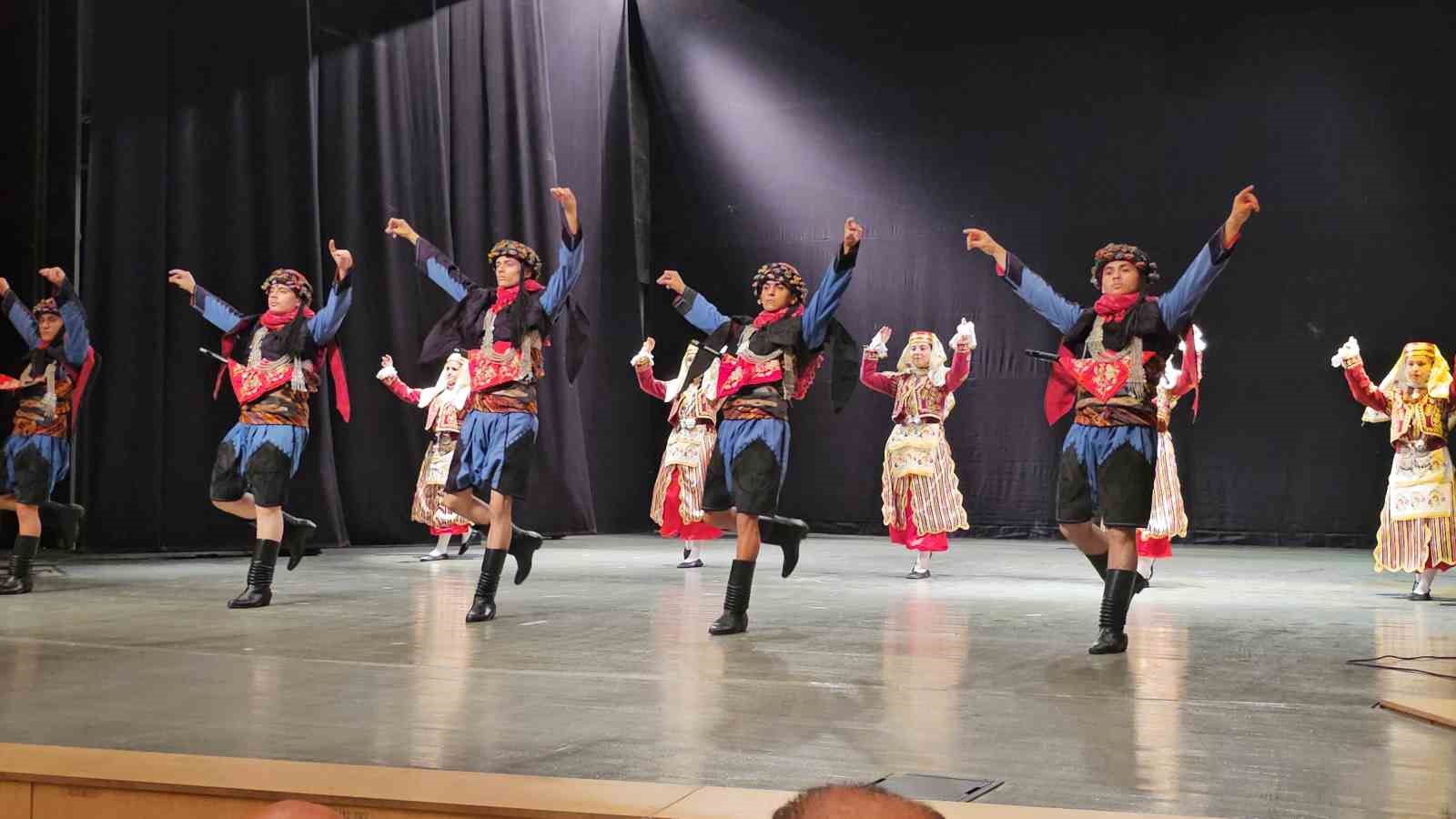 Nazilli’de kursiyerlerin eserleri görücüye çıktı
