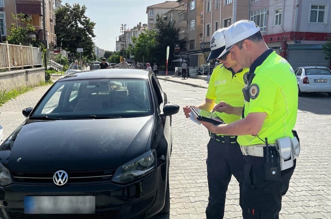 Lüleburgaz’da trafik denetimi: Kurallara uymayanlara ceza yağdı
