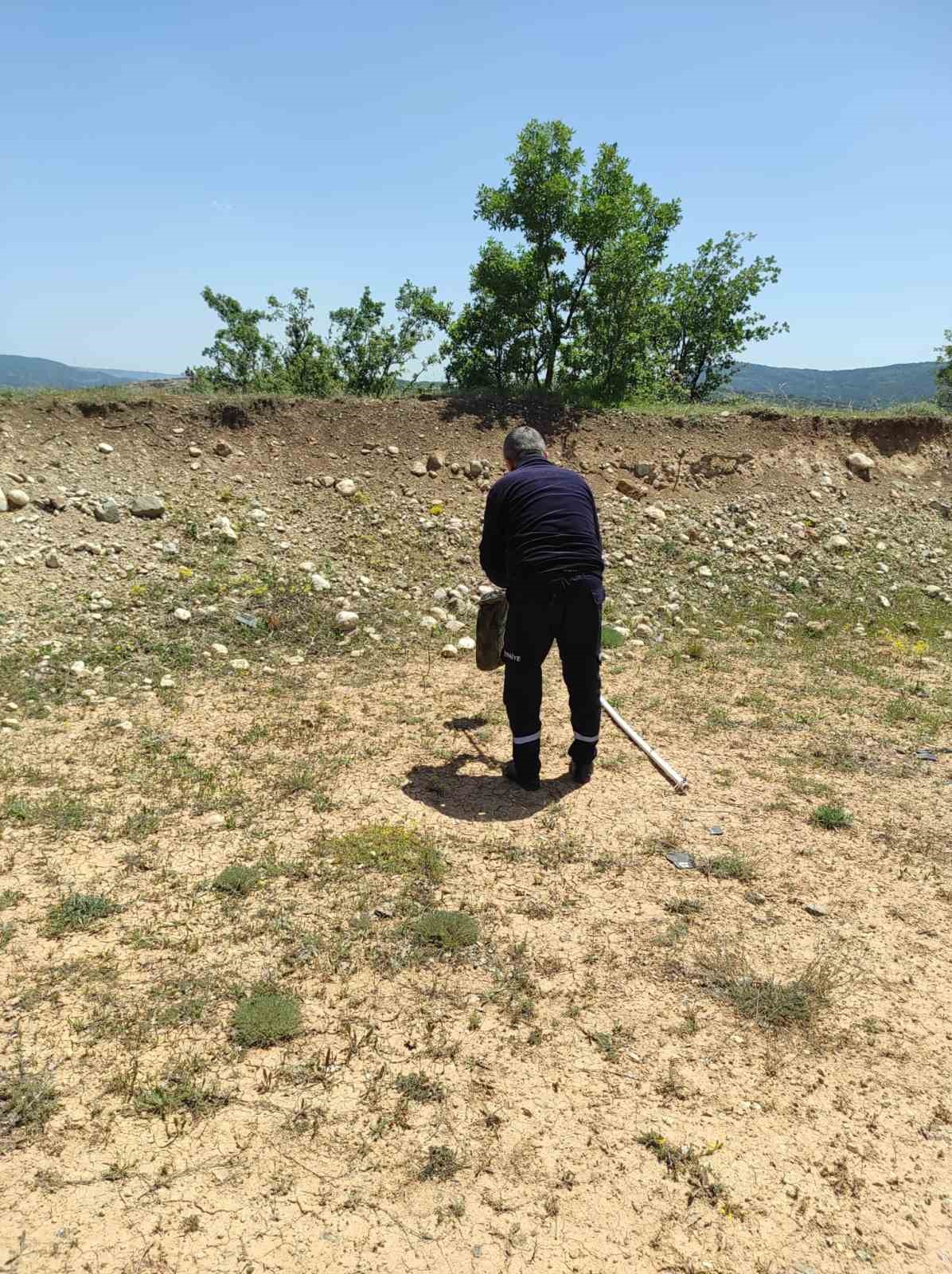 Bozüyük Belediyesi İtfaiyesi’nden yılan operasyonları
