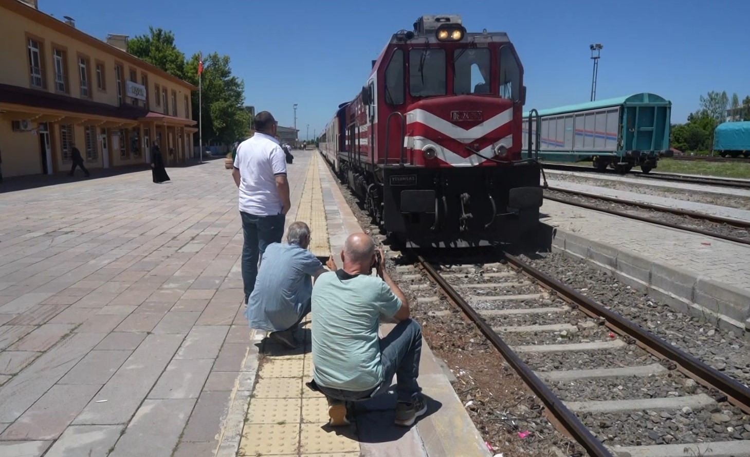 Ünlü yönetmen yeni filmi için Muş’u tercih etti
