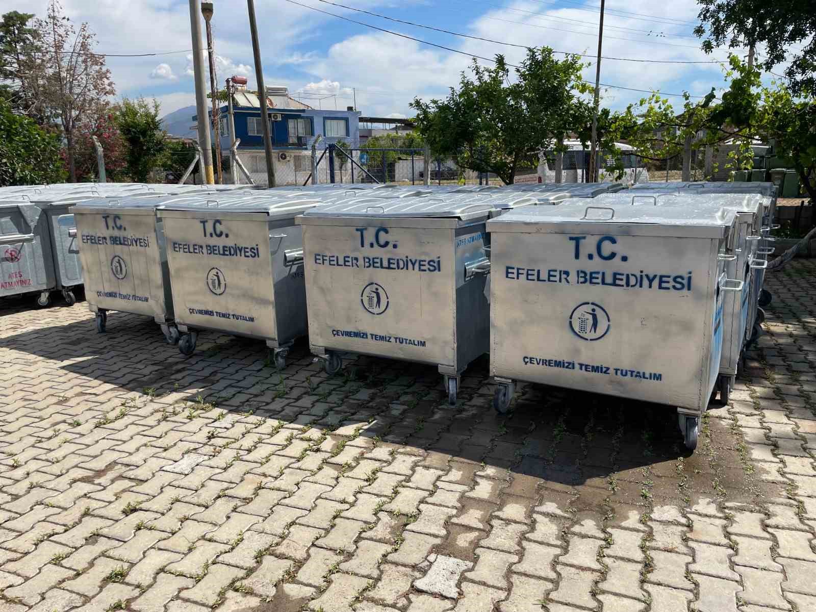 Efeler’de çöp konteynerleri yenilendi
