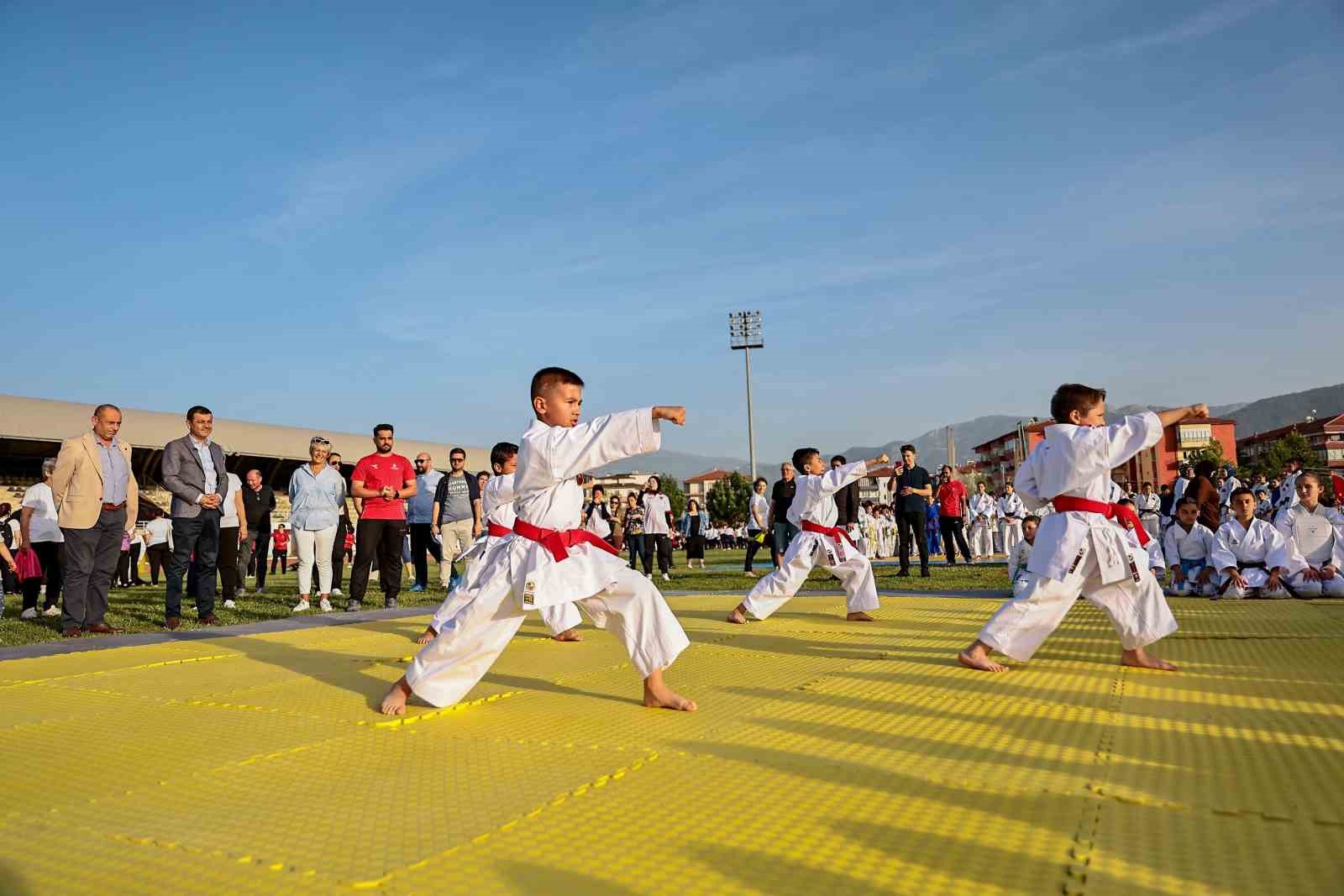 Denizli Büyükşehrin yaz kursları başlıyor
