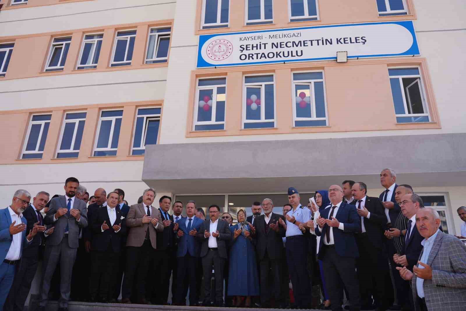 Kayseri’nin ilk terör şehidinin ismi yeni açılan ortaokula verildi
