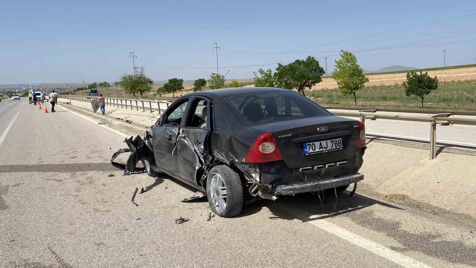 Konya’da iki otomobil çarpıştı: 4 yaralı
