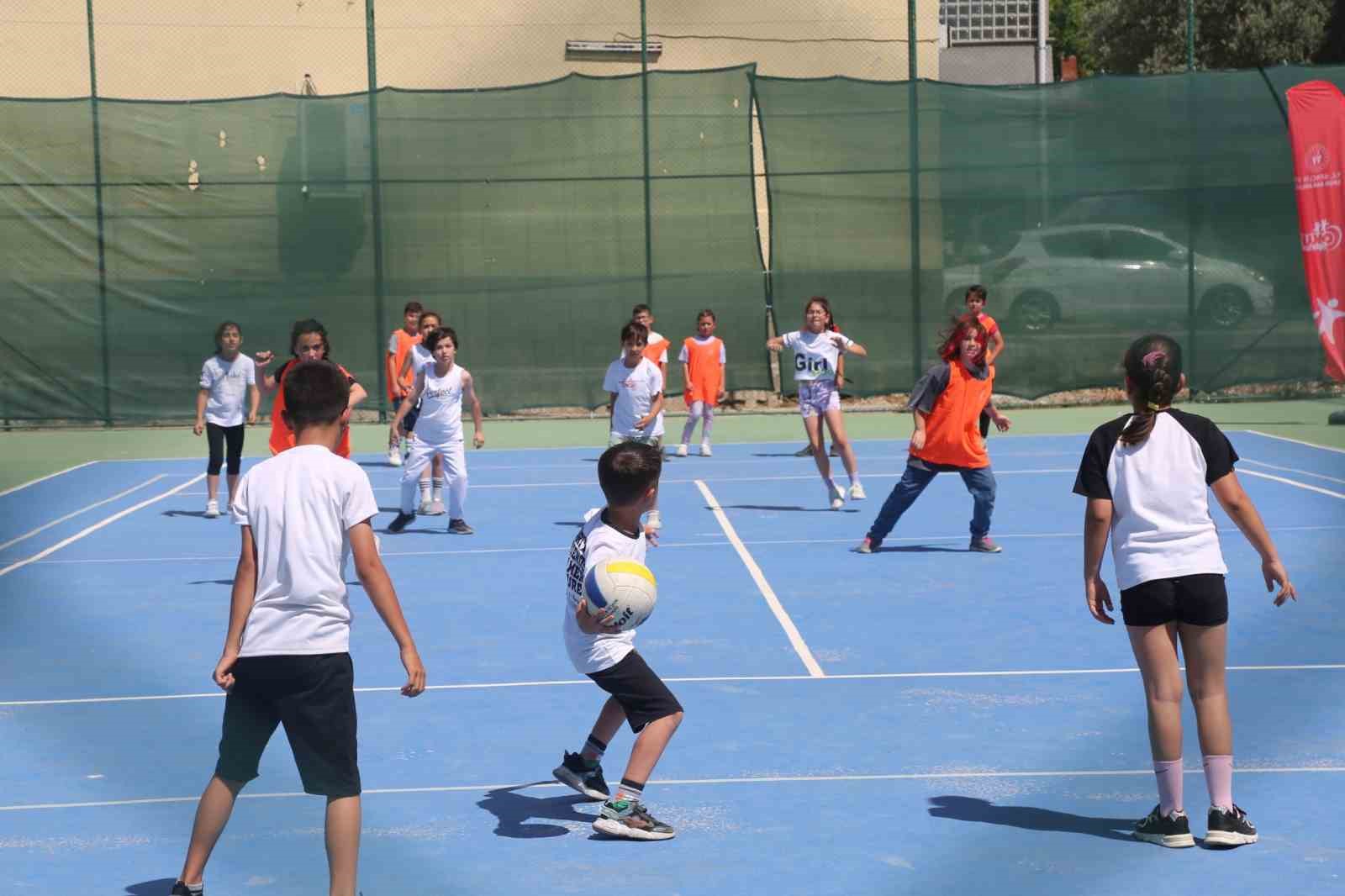 Muğla’da çocuk oyunları şenliği düzenlendi
