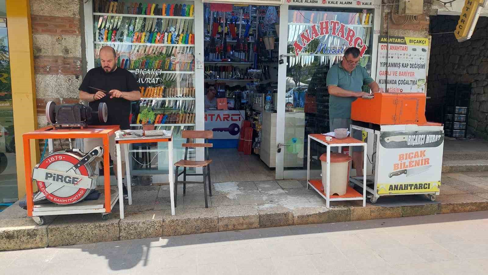 Kurban kesecekler dikkat: Eziyet etmemek için mutlaka bunu yapın
