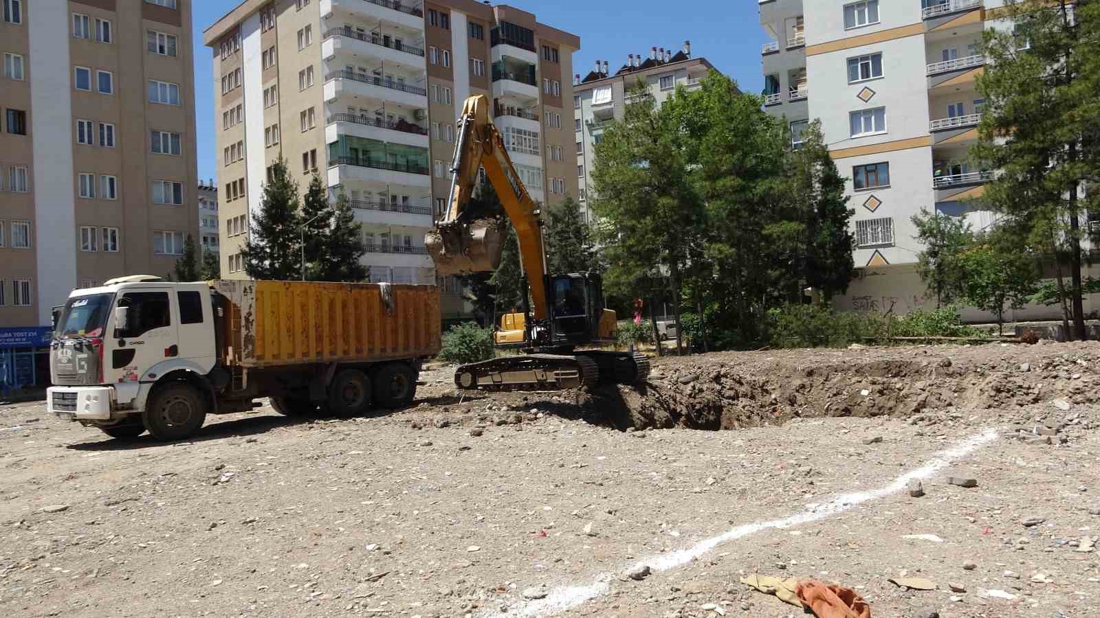 Diyarbakır’da yerinde dönüşüm kararı alan bina sakinleri devlet desteğinden memnun
