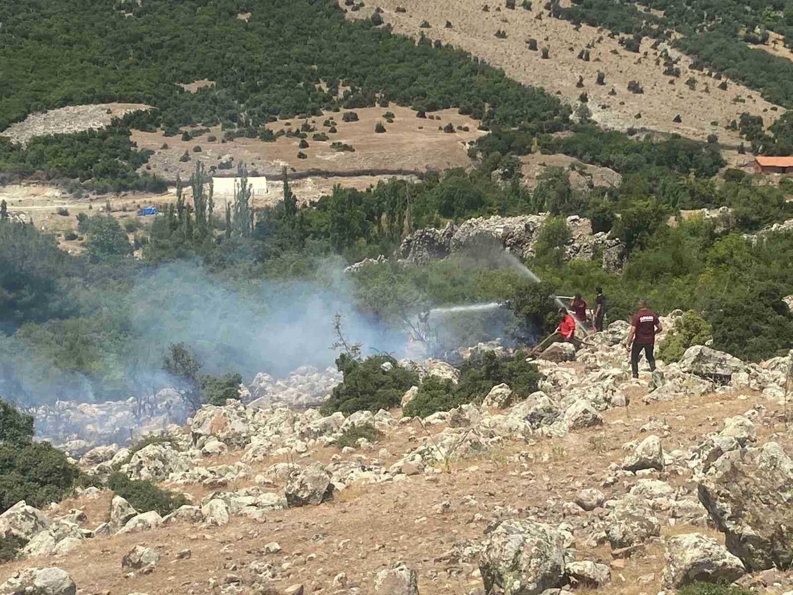 Ayvacık’ta makilik alan yangını
