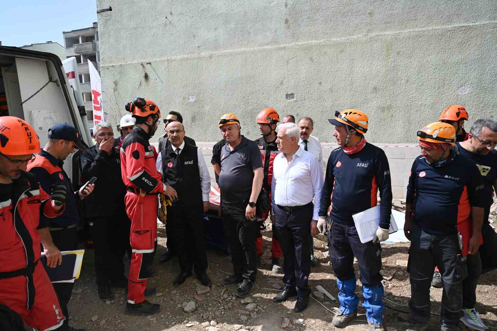 Bursa’da deprem gibi tatbikat
