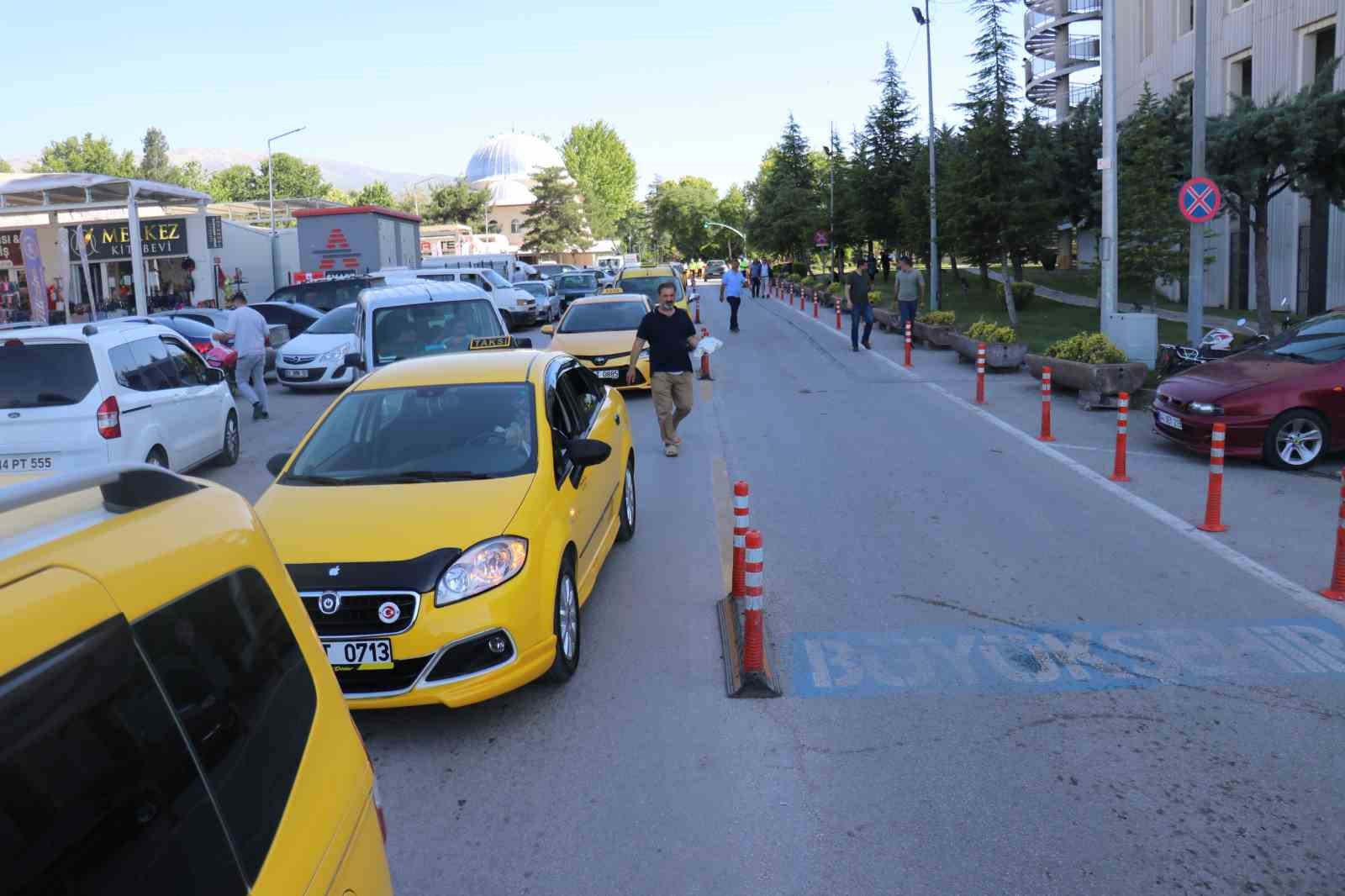 Malatya Büyükşehir Belediyesine ‘sarı öfke’
