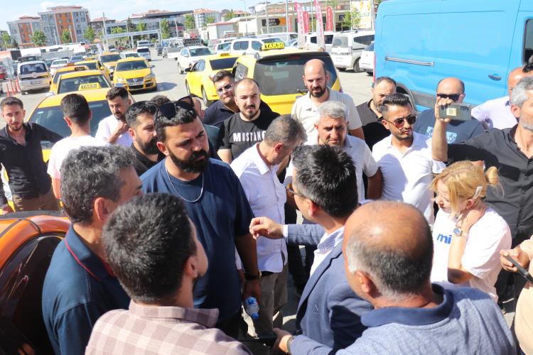 Malatya Büyükşehir Belediyesine ‘sarı öfke’
