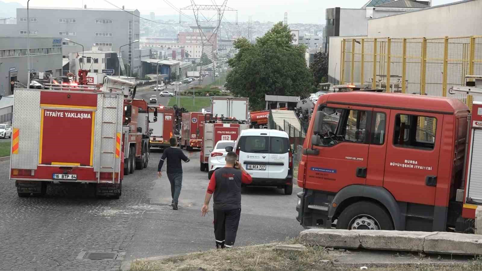 Bursa’da fabrikada korkutan yangın
