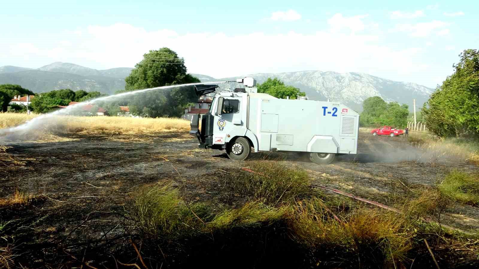 TOMA, Kontrol Noktasının yanmasını son anda önledi
