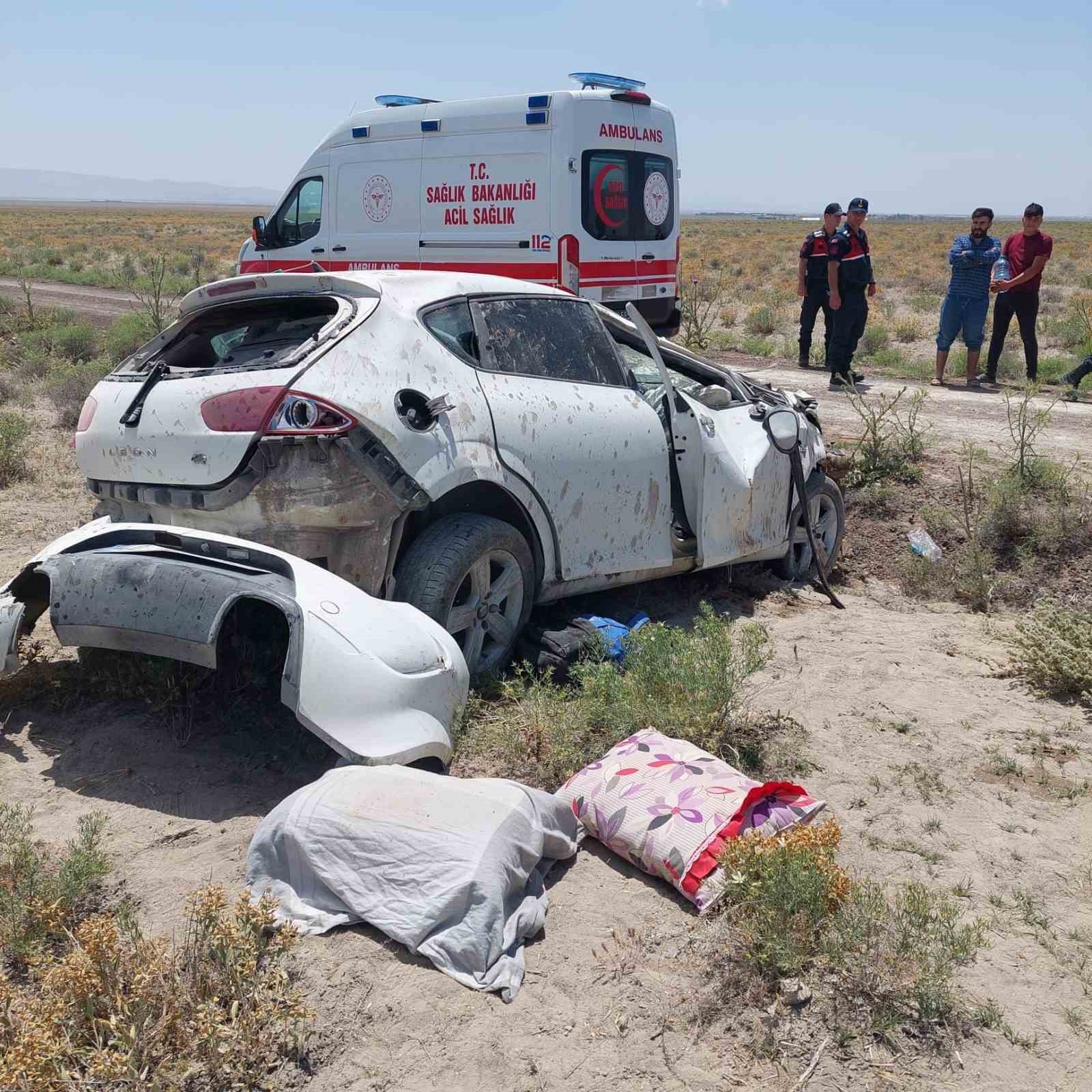 Konya’da otomobil takla attı: 2 yaralı
