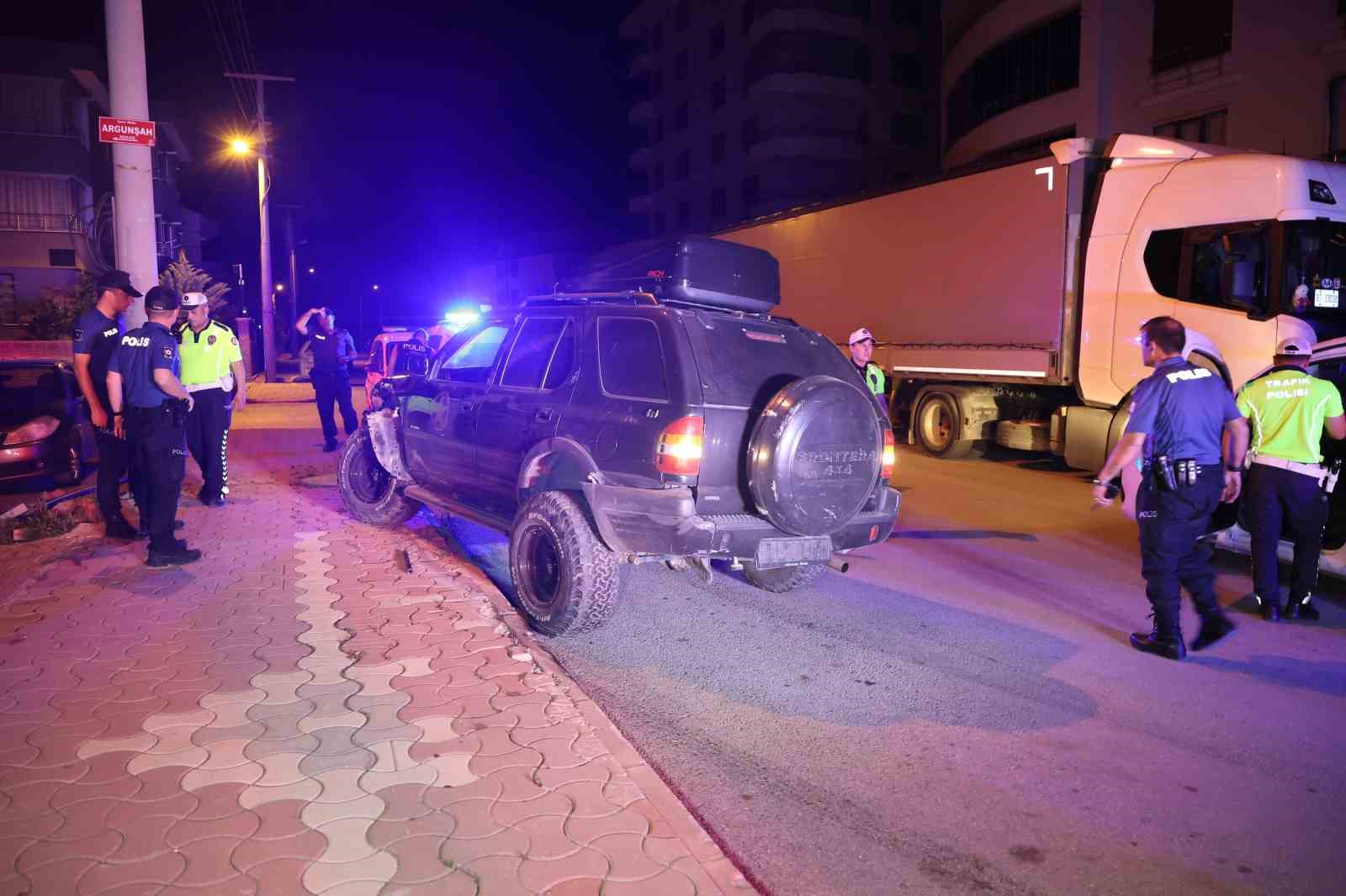 Polisleri saydı, 