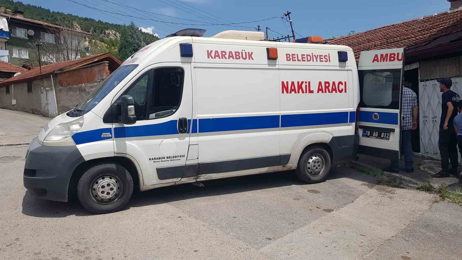 Arkadaşlarının haber alamadığı belediye işçisi ölü bulundu
