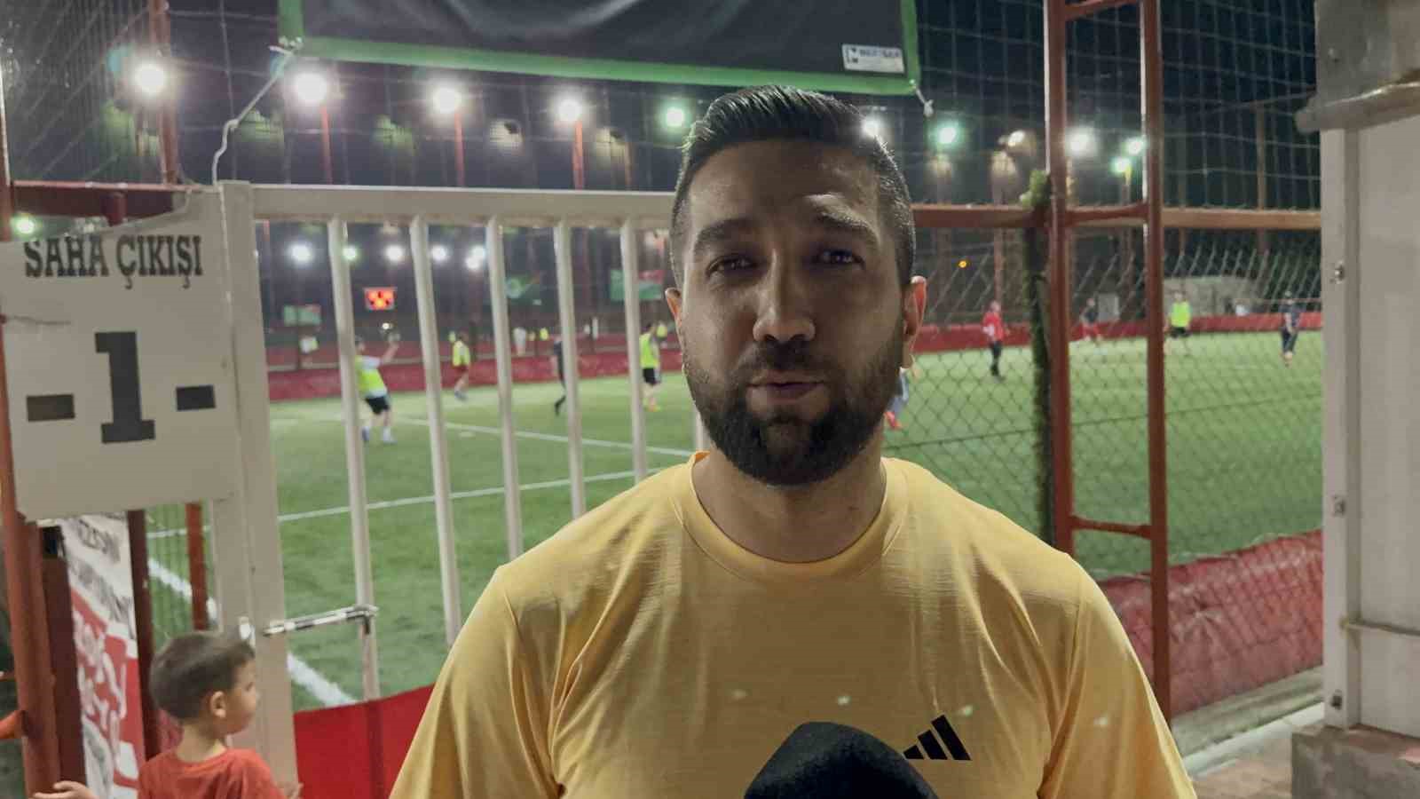 Ferahlatan futbol: Halı sahaya su püskürtme sistemi kuruldu
