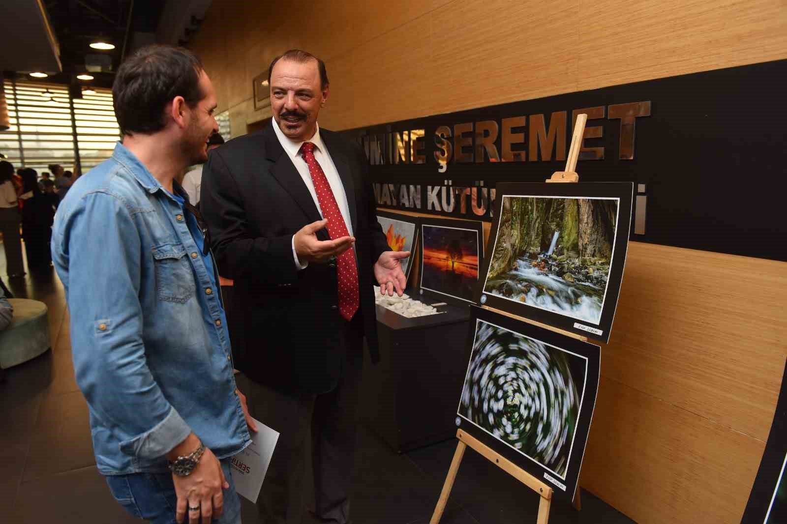 Fotoğrafçılık atölyesi mezunları verdi
