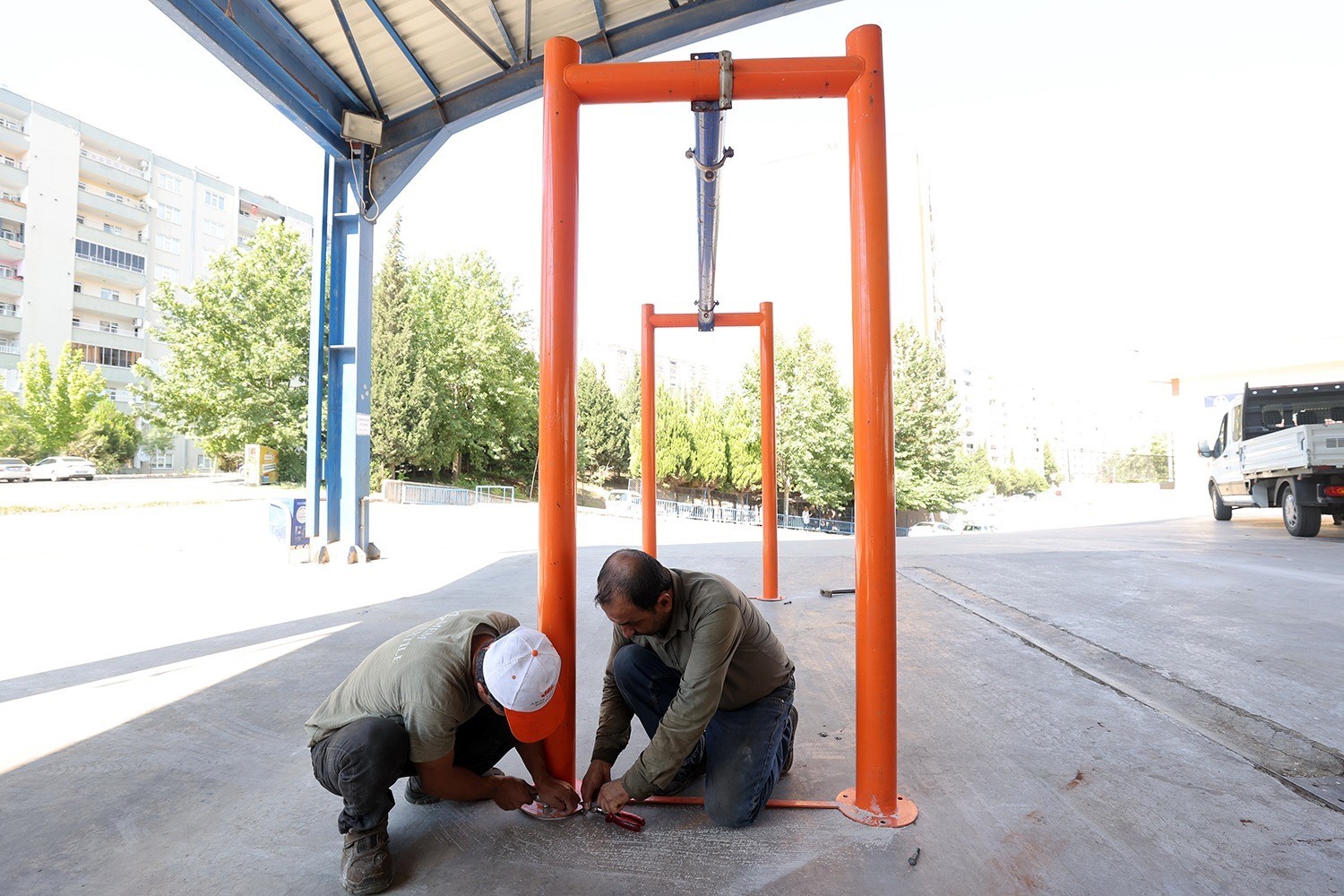 Dulkadiroğlu Belediyesi geçici kurban satış noktası hizmete açıldı
