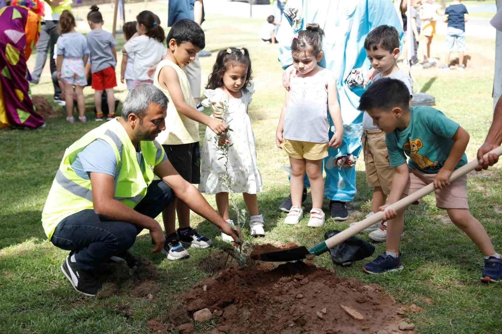 Büyükşehir Belediyesi, çevre haftası etkinliği düzenledi
