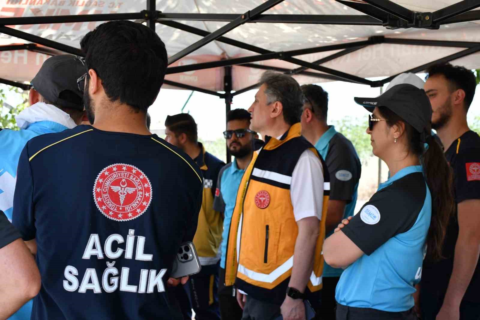 Gaziantep’te ambulans sürüş eğitimleri nefes kesti
